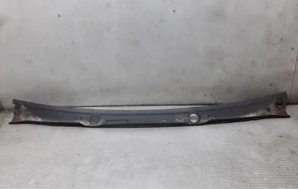 Wiper trim
