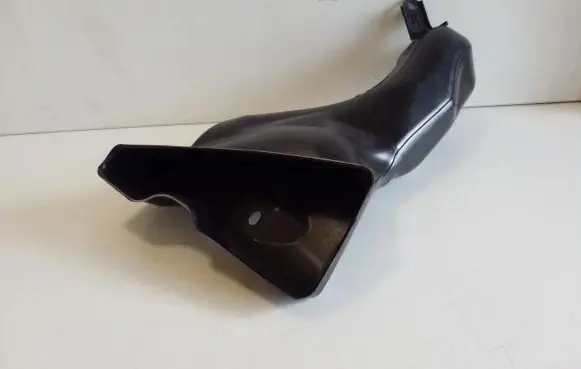 Lexus CT 200H Cabin air duct channel G92D176010