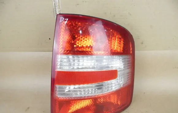 Rear/tail lights