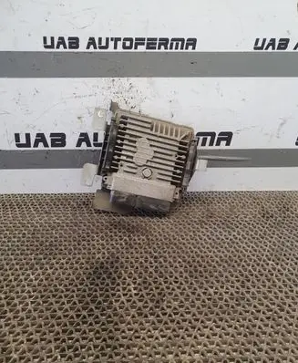 Volkswagen Touran II Engine control unit/module 03L906023NE 03L907425C