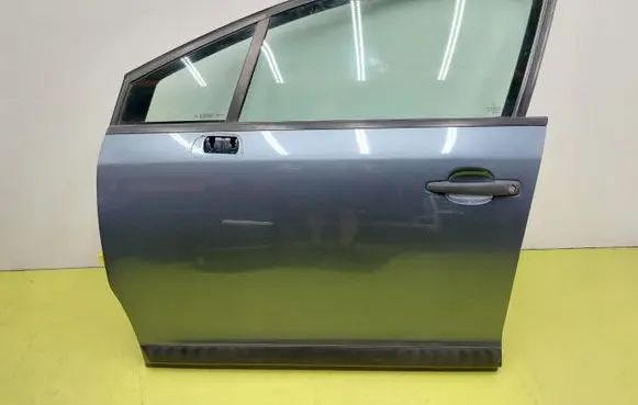 Citroen C4 I Front door EZW