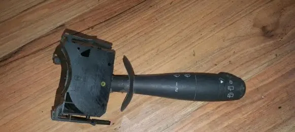 Renault Laguna I Wiper control stalk 8200002460
