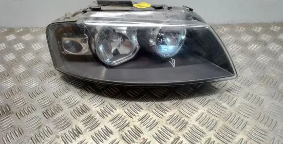 Audi A3 S3 8P Headlight/headlamp 8P0941004A