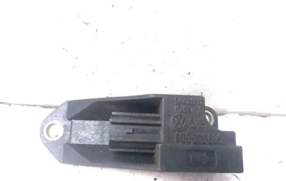Volkswagen Caddy Airbag deployment crash/impact sensor 6Q0909606