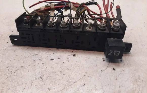 Audi A4 S4 B5 8D Fuse box set 4A0941822
