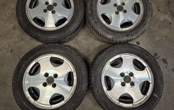 Volkswagen Golf II R15 alloy rim 191601025AD 191601025