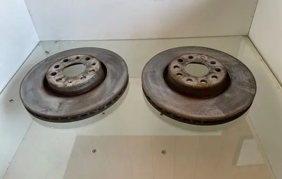 Audi Q2 - Front brake disc