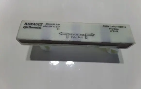 Renault Clio IV Aerial antenna amplifier 285906352RIV
