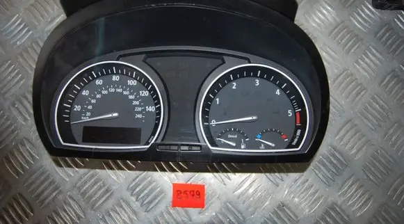 BMW X3 E83 Speedometer (instrument cluster) 3448327
