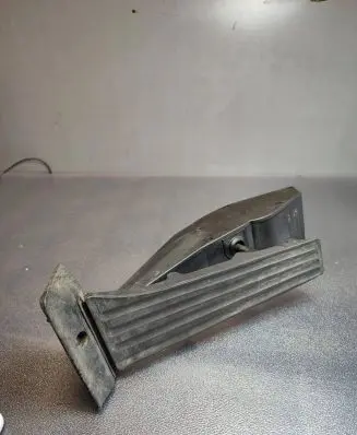 BMW 5 E60 E61 Accelerator throttle pedal 6786285