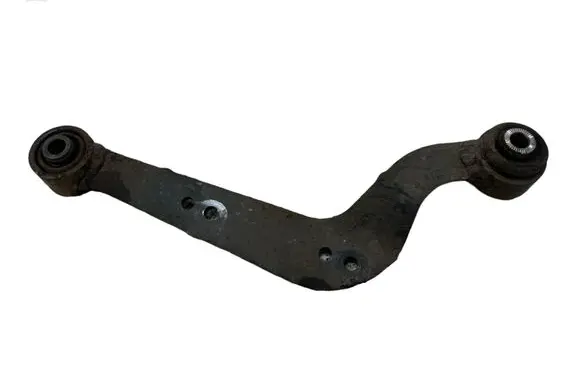 Toyota RAV 4 (XA40) Rear control arm