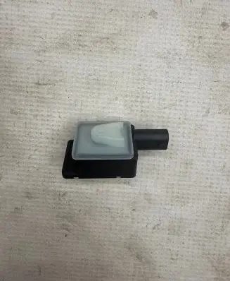 BMW X2 F39 Airbag deployment crash/impact sensor 9475697