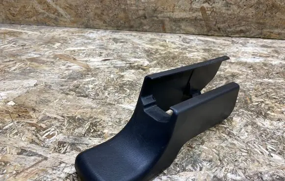 Infiniti QX80 Front driver seat rail trim 875081LA0A