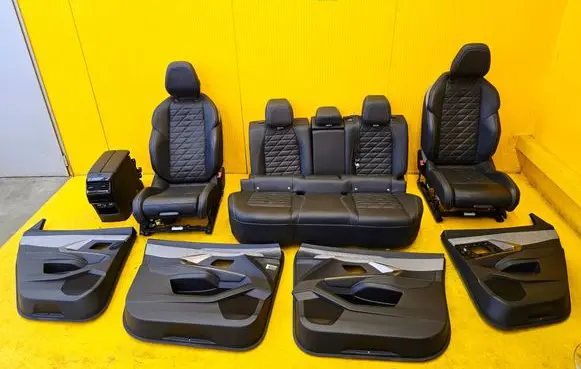Peugeot 3008 III Seat and door cards trim set