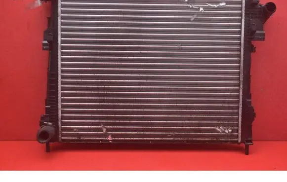 Renault Trafic II (X83) Coolant radiator D7R048TT