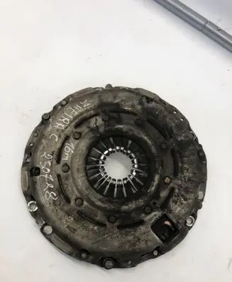 Opel Zafira C Pressure plate 55485510