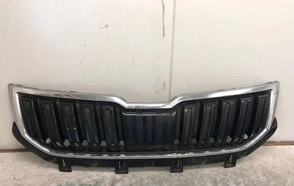 Skoda Karoq Front bumper upper radiator grill 57A853653BILI 57A853653
