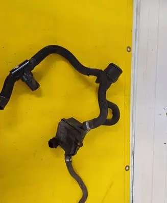 Breather/breather pipe/hose