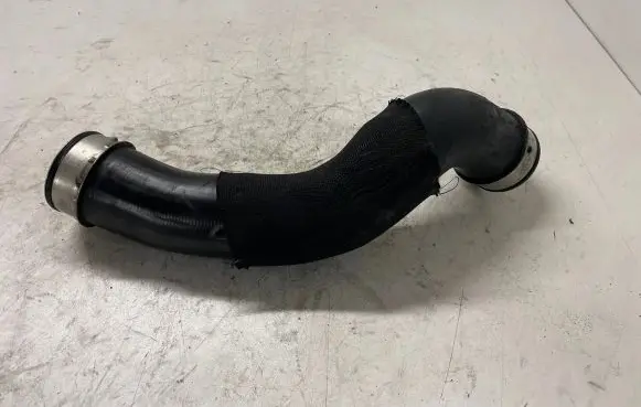 Mercedes-Benz E W211 Intake resonator A2115280182
