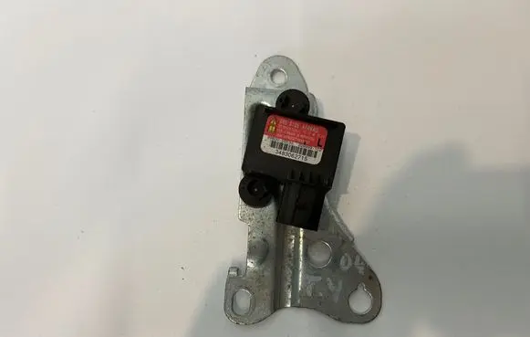 Toyota Yaris Airbag deployment crash/impact sensor 898300D030 209999102