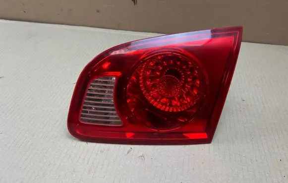 Hyundai Santa Fe Tailgate rear/tail lights 924062B000