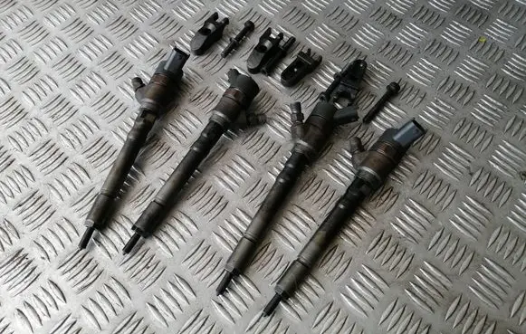 Hyundai Santa Fe Fuel injectors set 0445110126 3380027900