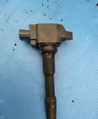 Nissan Pulsar High voltage ignition coil 224332428R