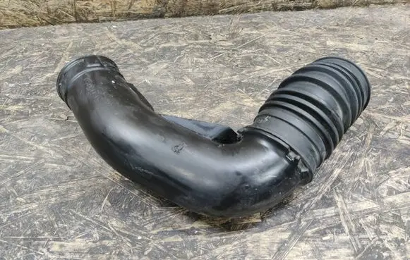 Honda Civic Air intake hose/pipe