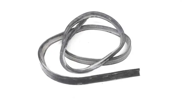 Dodge Challenger Trunk rubber seal (body) 