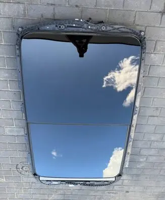 Volkswagen Golf Sportsvan Sunroof glass 510877041