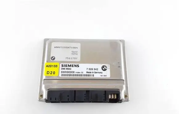 BMW 5 E39 Engine control unit/module 7509942 5WK90008 7511737