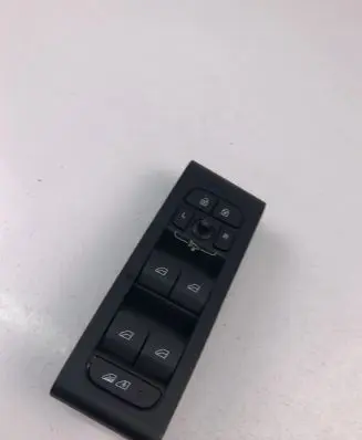 Volvo XC40 Electric window control switch 32319765