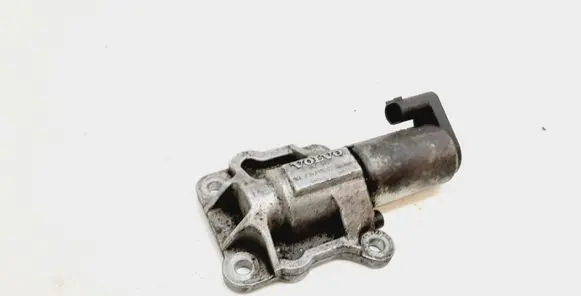 Volvo XC90 Camshaft vanos timing valve 8670421