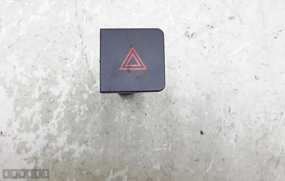 Chevrolet Captiva Hazard light switch 202005304