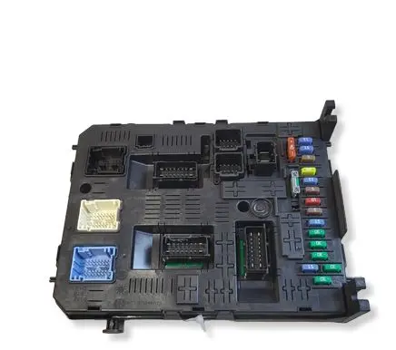 Peugeot 3008 I Comfort/convenience module 9664059080 281208364 281192483C