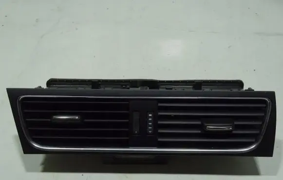 Audi A5 8T 8F Dash center air vent grill 8T0820951B