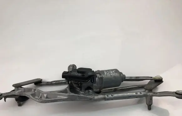 Toyota Auris 150 Wiper motor 8511002340