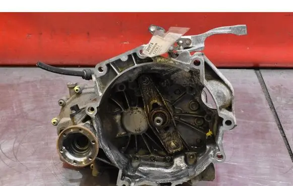 Seat Ibiza III (6L) Manual 6 speed gearbox GKU