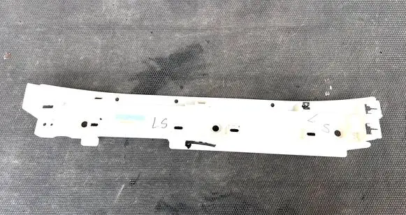 Land Rover Range Rover Sport L494 Other sill/pillar trim element CPLA107B01A