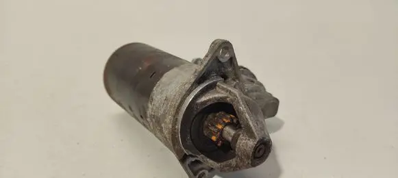 Opel Zafira A Starter motor