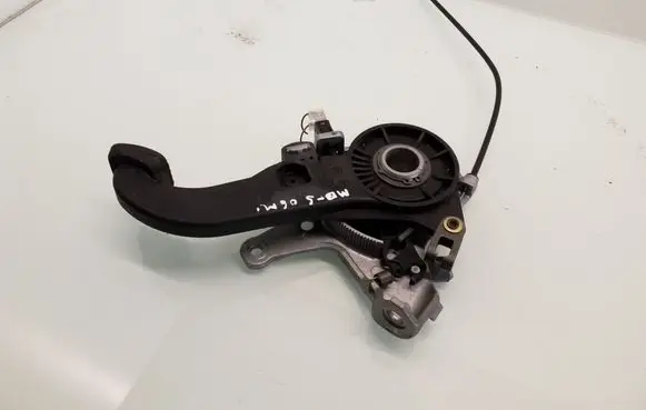 Mercedes-Benz S W220 Handbrake/parking brake lever assembly A2034201684