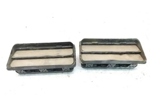 Suzuki Swift III Quarter panel pressure vent 7733162R0