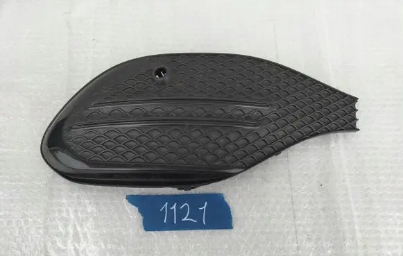 Mercedes-Benz C W206 Front fog light trim/grill A2068856601