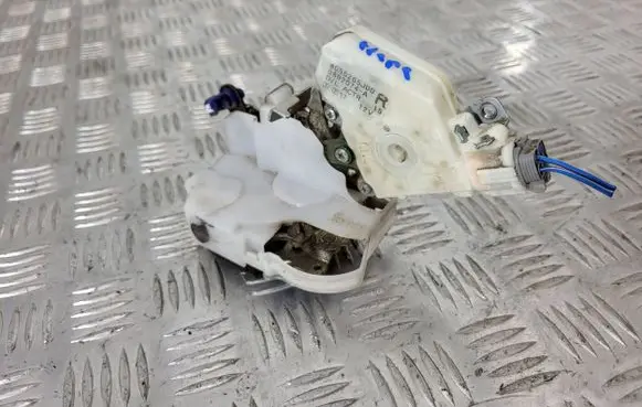 Suzuki Grand Vitara II Tailgate/trunk/boot lock/catch/latch