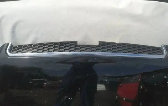 Chevrolet Captiva Front grill