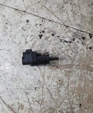 Brake pedal sensor switch