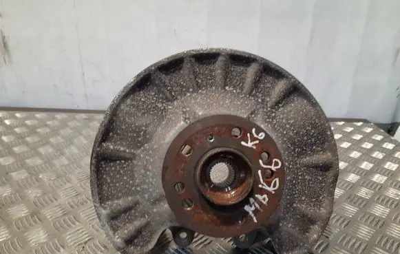 Mercedes-Benz GL X166 Rear wheel hub A1663570105