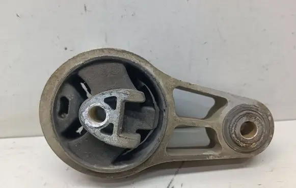 Mini One - Cooper Clubman R55 Engine mount bracket
