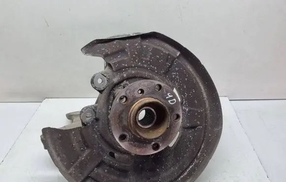 BMW 5 F10 F11 Rear wheel hub spindle/knuckle 6796100