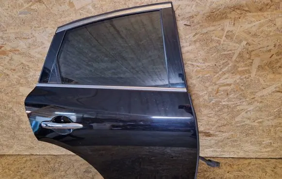 Infiniti EX Rear door 